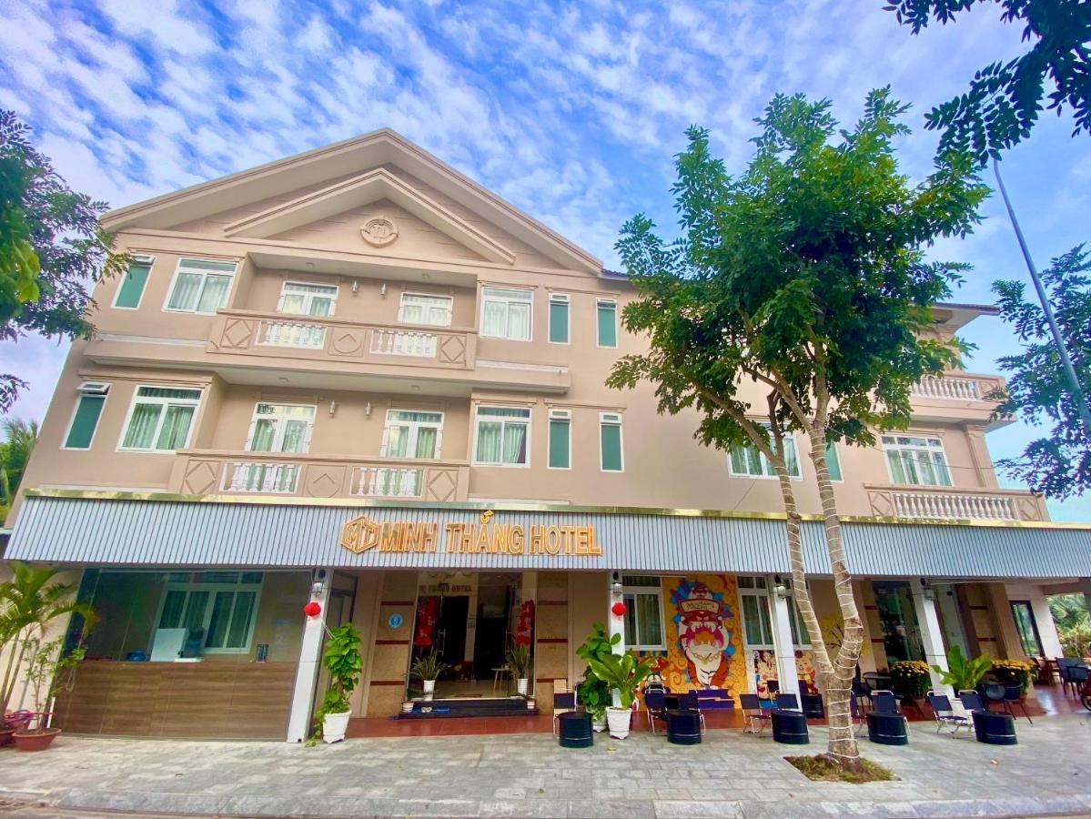 Chi Khu Co Ong Khach San Minh Thang מראה חיצוני תמונה